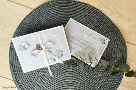 Einladungskarten Hochzeit Boho blau floral Postkarte