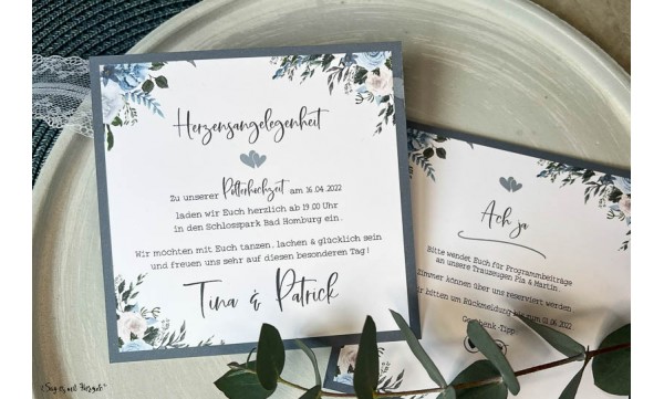 Einladungskarten Hochzeit quadratisch Blumen Vintage blau floral
