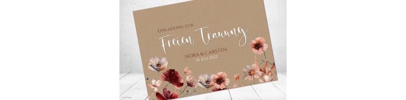 Einladungskarten Hochzeit Kraftpapier floral burgundy