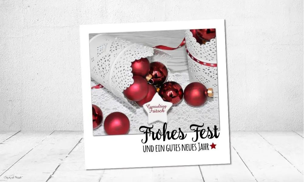 Weihnachtskarte geschäftlich rote Kugeln