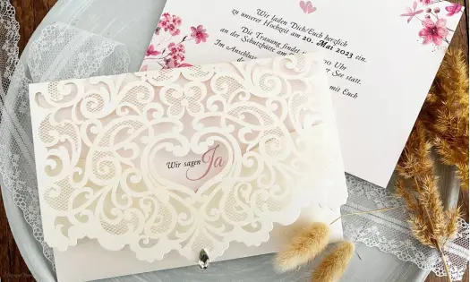 Einladung Hochzeit Lasercut Herz Pocketfold Spitze rosa
