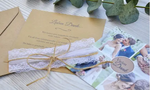 Danksagung Hochzeit Boho Fotocollage Kraftpapier mit Diy Spitze