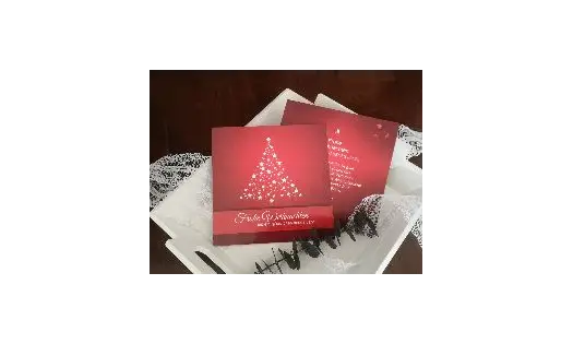 Firmen Weihnachtskarte in rot, Text in Weihnachtsbaum Form