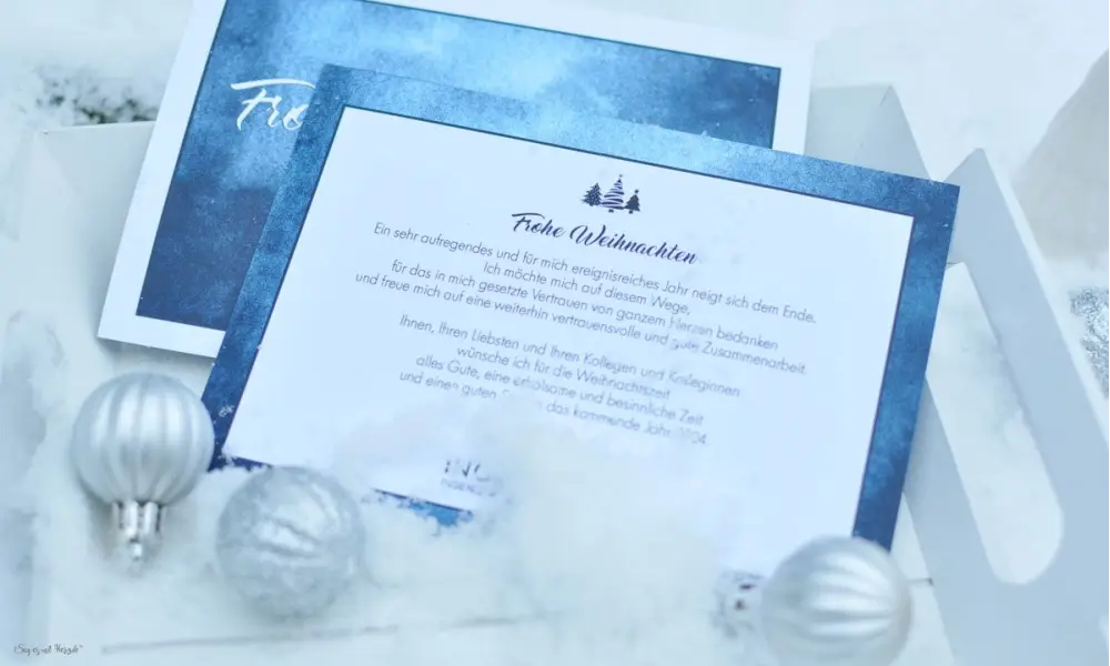 Weihnachtskarten geschäftlich Postkarte Aquarell blau mit Logo