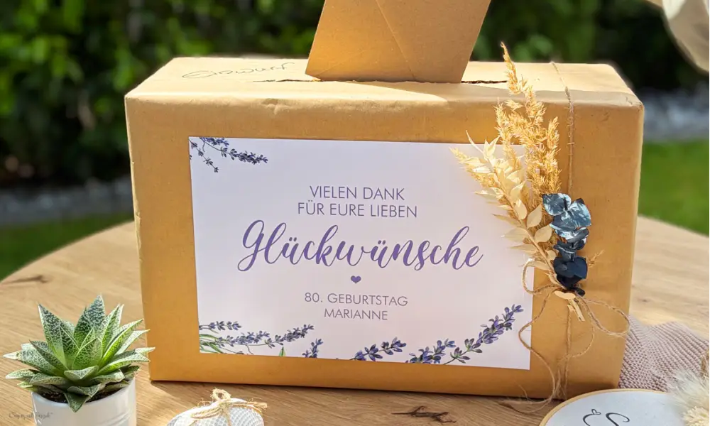 Kartenbox für Glückwünsche zum Geburtstag in flieder lavendel
