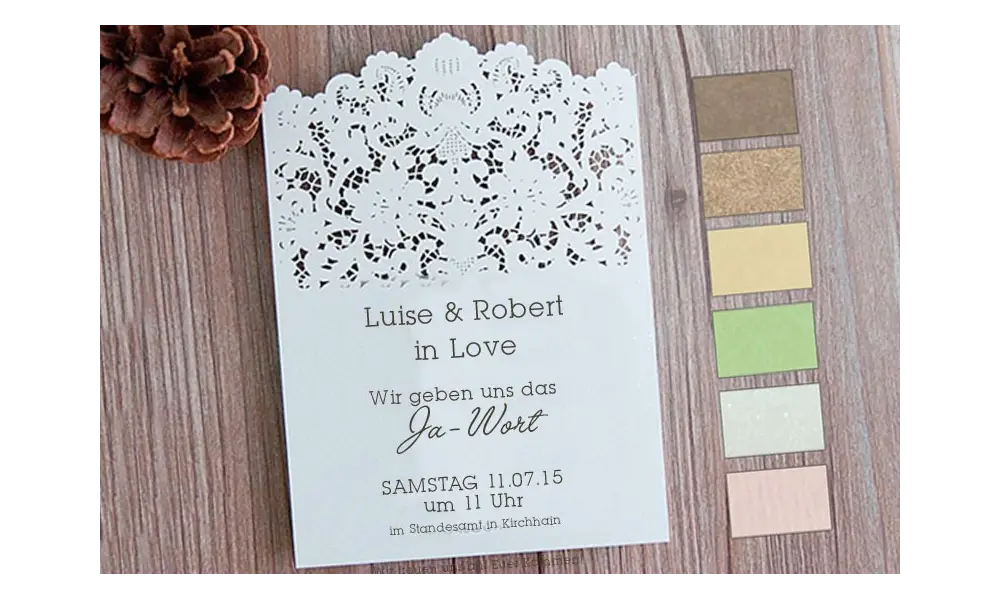 Flachkarte Hochzeit mit eleganter Spitzenborte