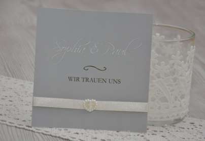 Einladungskarte Hochzeit "Nur Du" mit edler Strass Schnalle