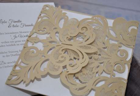 Einladungskarten Hochzeit gold weiß Lasercut Spitze