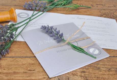 Einladungskarte Hochzeit "Lavendel" fliederfarben