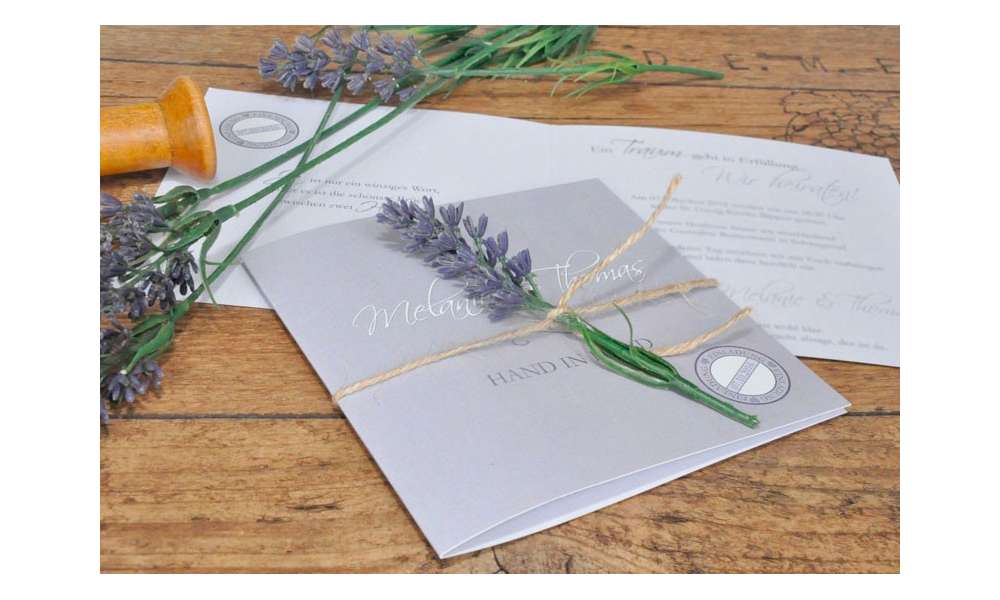 Einladungskarte Hochzeit "Lavendel" fliederfarben