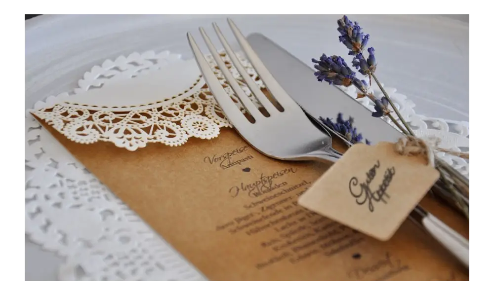 Menükarte Hochzeit Vintage Lasercut