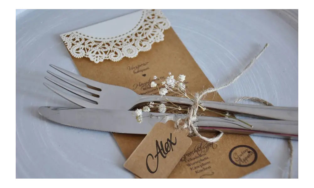 Menükarte Hochzeit Vintage Lasercut