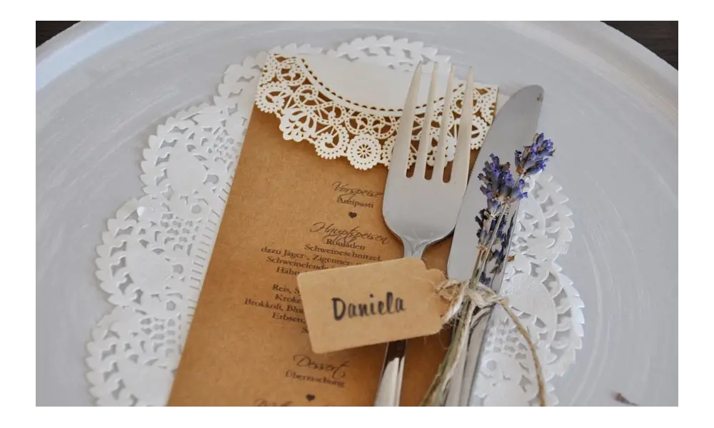 Menükarte Hochzeit Vintage Lasercut
