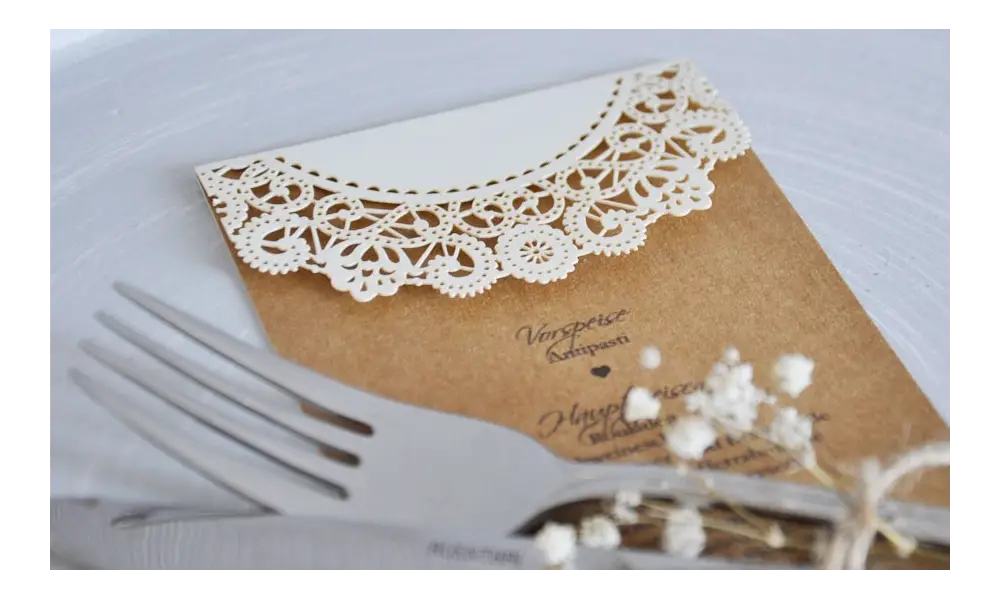 Menükarte Hochzeit Vintage Lasercut