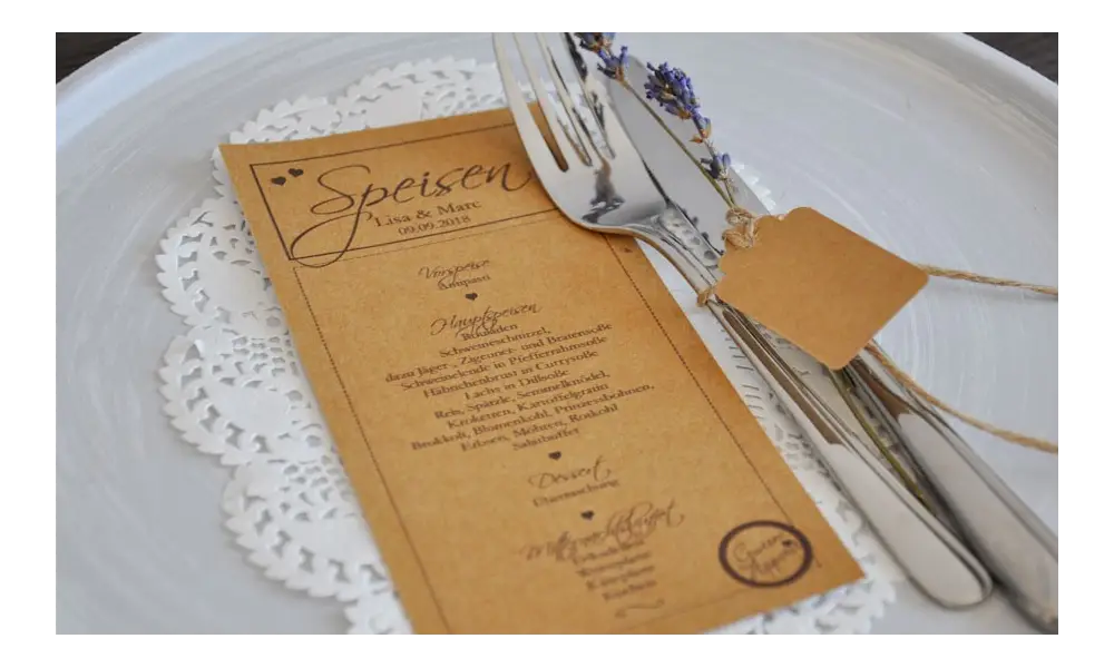 Menükarte Hochzeit Kraftpapier