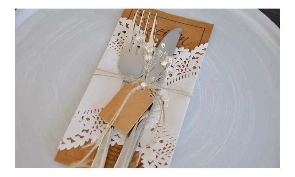 Menükarte Hochzeit Kraftpapier