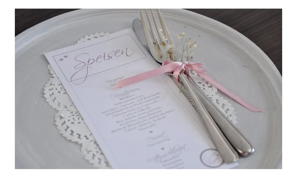 Menükarte Hochzeit "Rosa Traum" auf edlem Leinenpapier