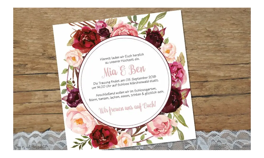 Hochzeitseinladung Blumenkranz bordeaux rosa