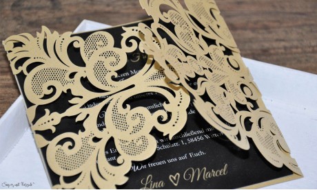 Einladungskarten Hochzeit gold schwarz Lasercut Spitze