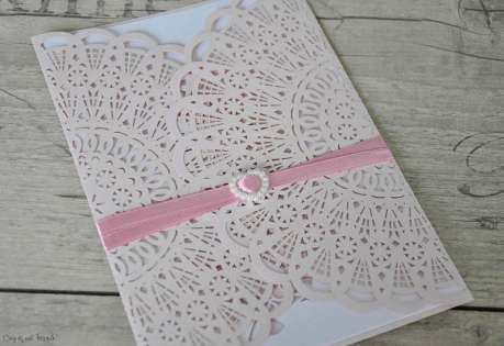 Hochzeitseinladung rosa Spitze Lasercut Vintage diy