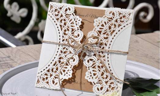 Einladungskarte Hochzeit Kraftpapier Spitze Lasercut diy