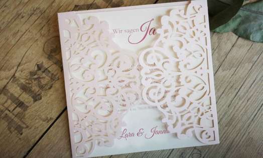 Rosa Lasercut Hochzeitseinladung rosa Spitze Vintage diy