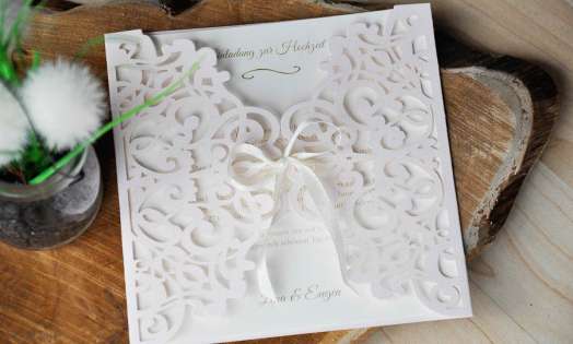 Rosa Lasercut Hochzeitseinladung rosa Spitze Vintage diy