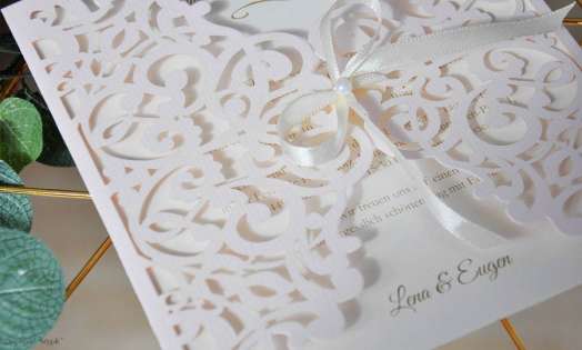 Rosa Lasercut Hochzeitseinladung rosa Spitze Vintage diy