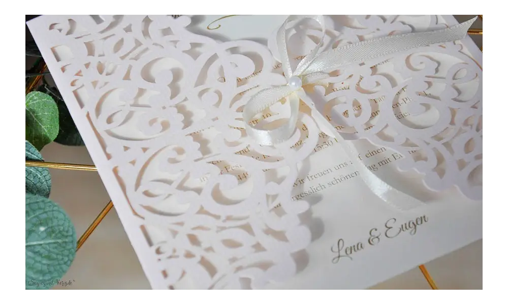 Rosa Lasercut Hochzeitseinladung rosa Spitze Vintage diy