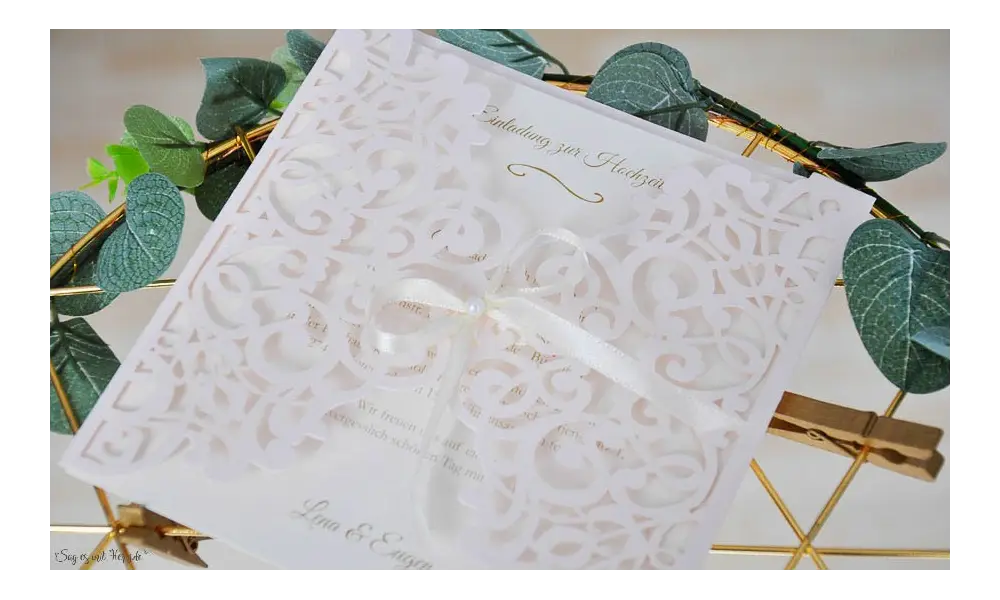 Rosa Lasercut Hochzeitseinladung rosa Spitze Vintage diy