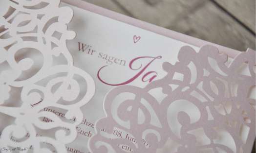 Rosa Lasercut Hochzeitseinladung rosa Spitze Vintage diy