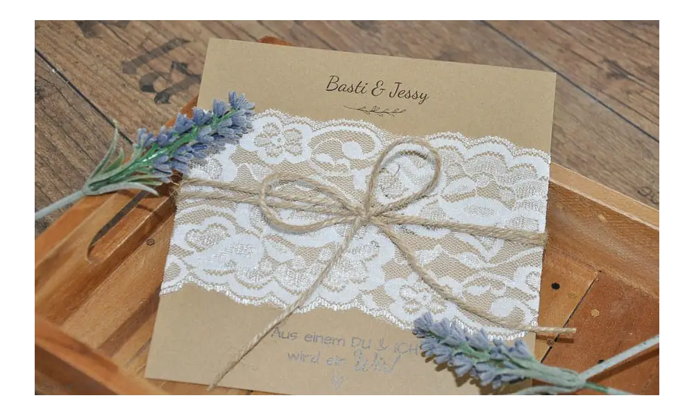 Einladungskarten Hochzeit Spitze weiß Vintage Kraftpapier