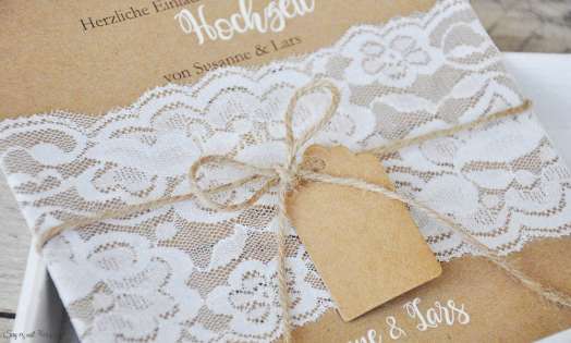 Einladungskarten Hochzeit Vintage Kraftpapier Spitze weiß rustikal edel