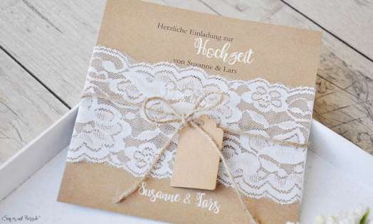 Einladungskarten Hochzeit Vintage Kraftpapier Spitze weiß rustikal edel