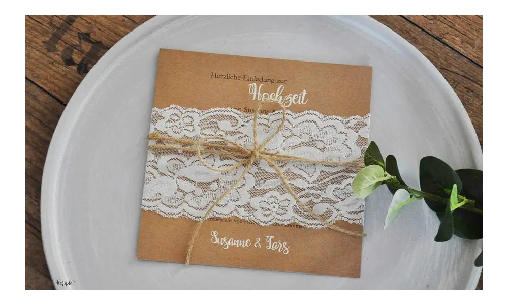 Einladungskarten Hochzeit Vintage Kraftpapier Spitze weiß rustikal edel