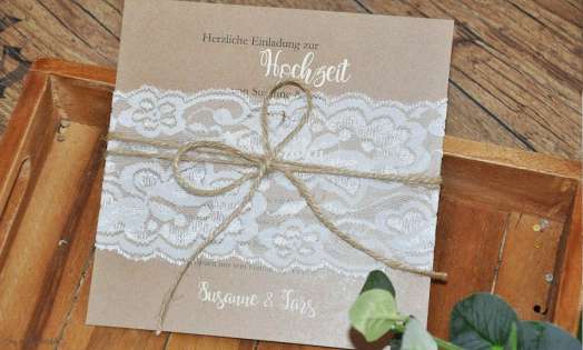 Einladungskarten Hochzeit Vintage Kraftpapier Spitze weiß rustikal edel