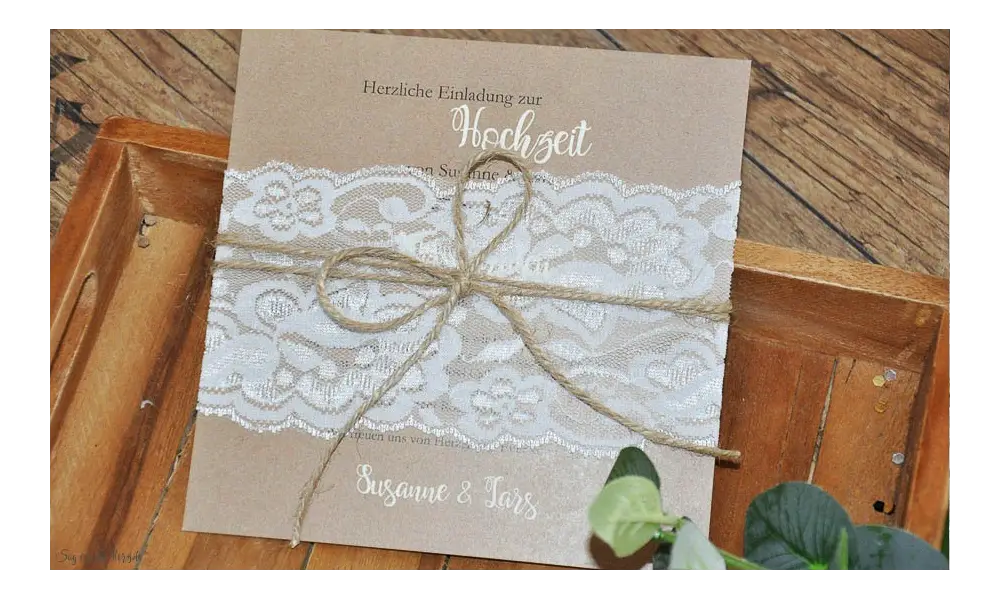 Einladungskarten Hochzeit Vintage Kraftpapier Spitze weiß rustikal edel