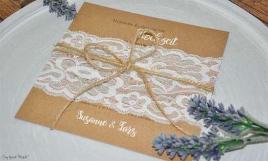 Einladungskarten Hochzeit Vintage Kraftpapier Spitze weiß rustikal edel