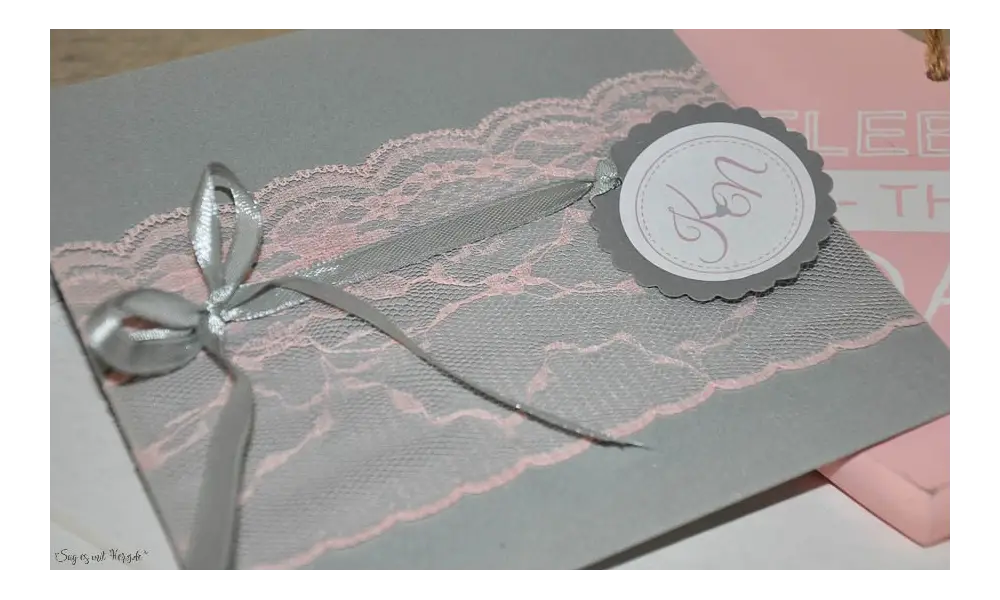 Vintage Einladungskarten Hochzeit Spitze rosa grau anthrazit