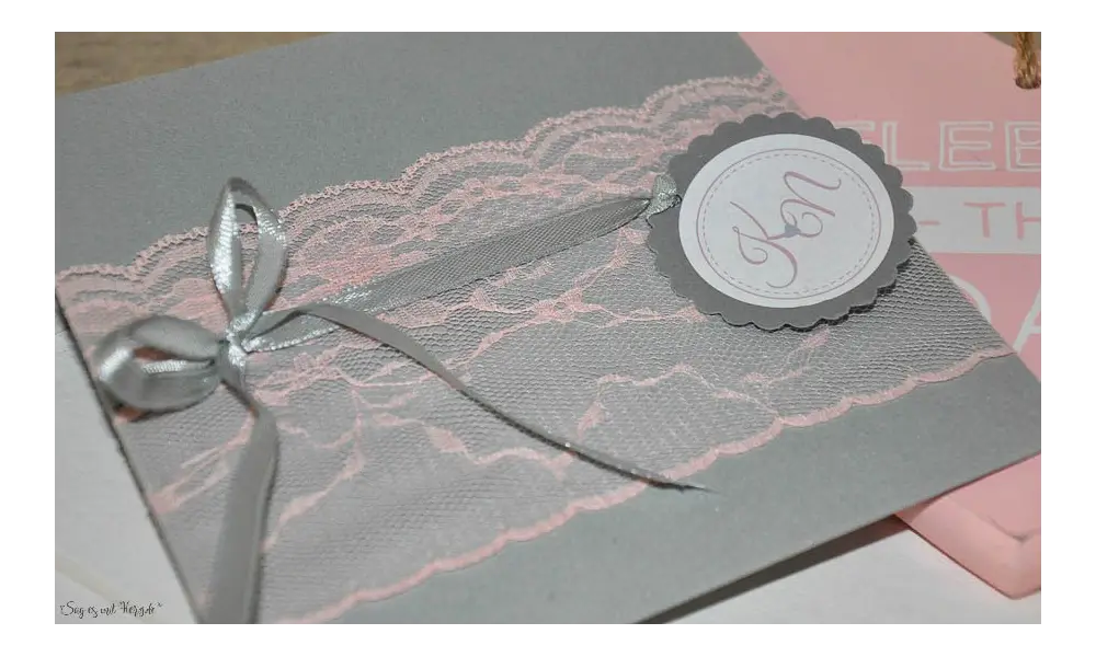 Vintage Einladungskarten Hochzeit Spitze rosa grau anthrazit