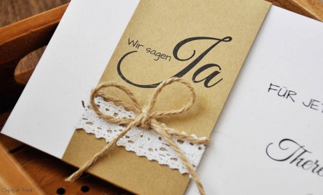 Einladungskarten Hochzeit Vintage Kraftpapier Banderole Spitze diy