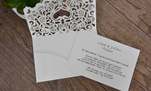 Einladungskarten Hochzeit Lasercut Spitze Pocketfold edel elegant weiß