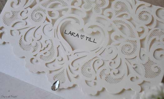 Einladungskarten Hochzeit Lasercut Spitze Pocketfold edel elegant weiß