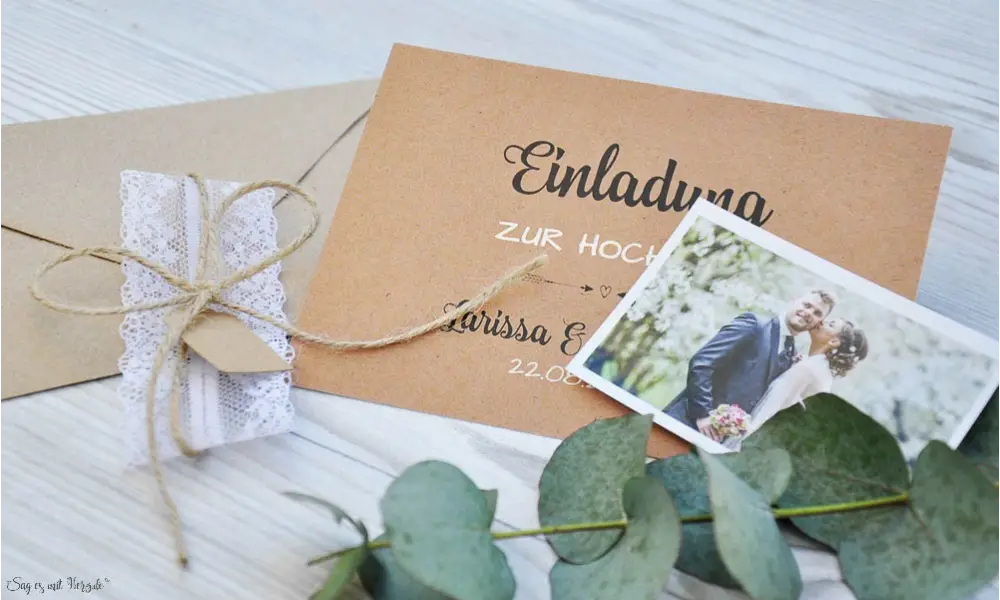 Hochzeitseinladung Kraftpapier diy Spitze weiß Vintage mit Foto