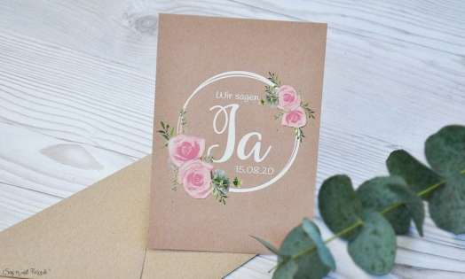 Hochzeitseinladung floral Vintage Spitze weiß Kraftpapier Blumen diy