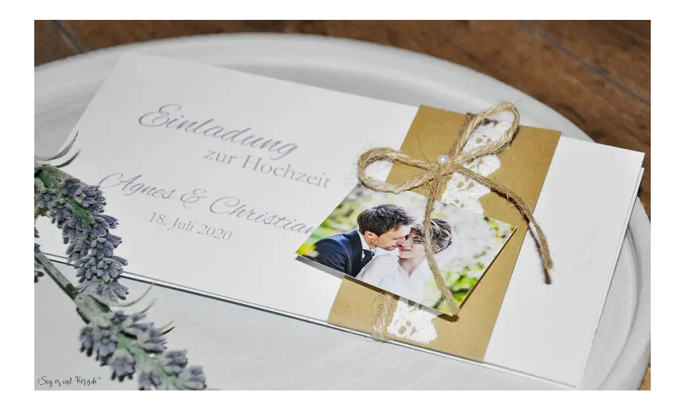 Vintage Einladungskarten Hochzeit mit Kraftpapier Banderole, Spitze mit Foto, diy