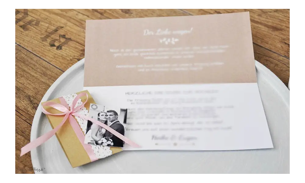 Hochzeitseinladungen Vintage Kraftpapier Banderole mit Spitze weiß, mit Foto, rosa diy