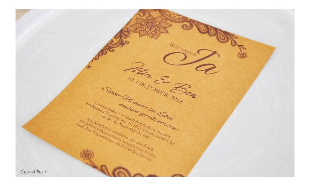 Lasercut Hochzeitskarten gestalten lassen, edle Vintage Spitze Kraftpapier