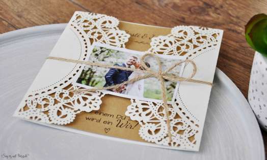 Vintage Einladungskarten Hochzeit mit Lasercut Spitze & Kraftpapier