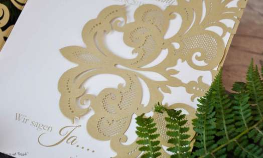 Einladungskarten Hochzeit gold weiß Laser cut